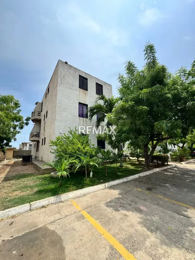 Se Alquila Apartamento en el Conjunto Residencial Isla Dorada Barcelona