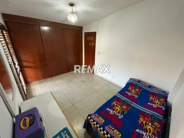 Venta Casa Macaracuay, avenida naiguata, sucre - 7