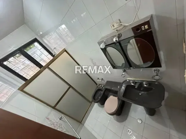 Venta Casa Macaracuay, avenida naiguata, sucre - 8