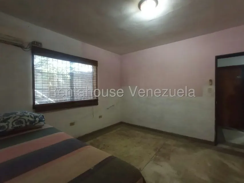 Casa (1 Nivel) en Alquiler en La Castellana, Carabobo - 17