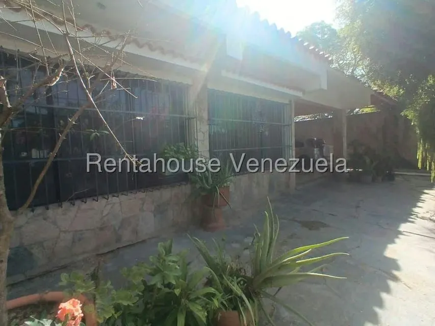 Casa (1 Nivel) en Alquiler en La Castellana, Carabobo - 28