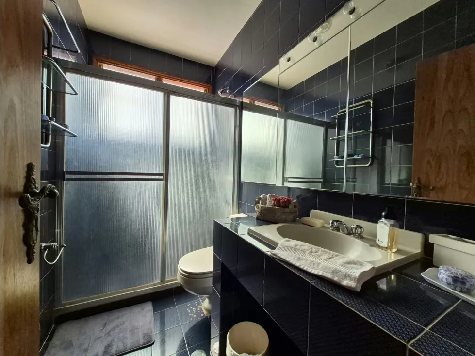 Vendo casa 550m2 Cumbres de Curumo 8930 - 32