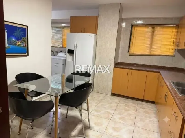 ALQUILER DE APTO CONJ RESD PUERTA AL SOL, URB EL BOSQUE 100% PLANTA - 6