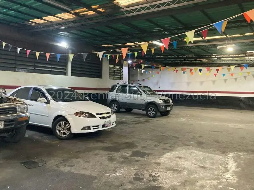 Local Comercial en Alquiler en Parroquia La Candelaria, Distrito Metropolitano - 15