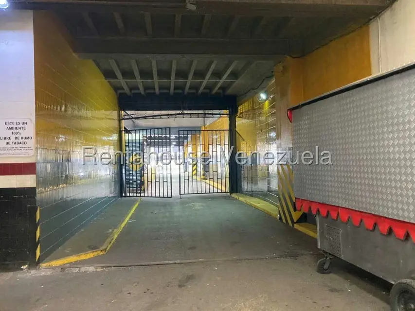 Local Comercial en Alquiler en Parroquia La Candelaria, Distrito Metropolitano - 10