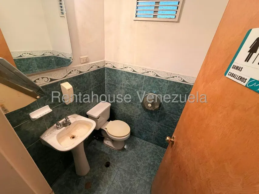 Local Comercial en Venta en Bello Monte, Distrito Metropolitano - 28