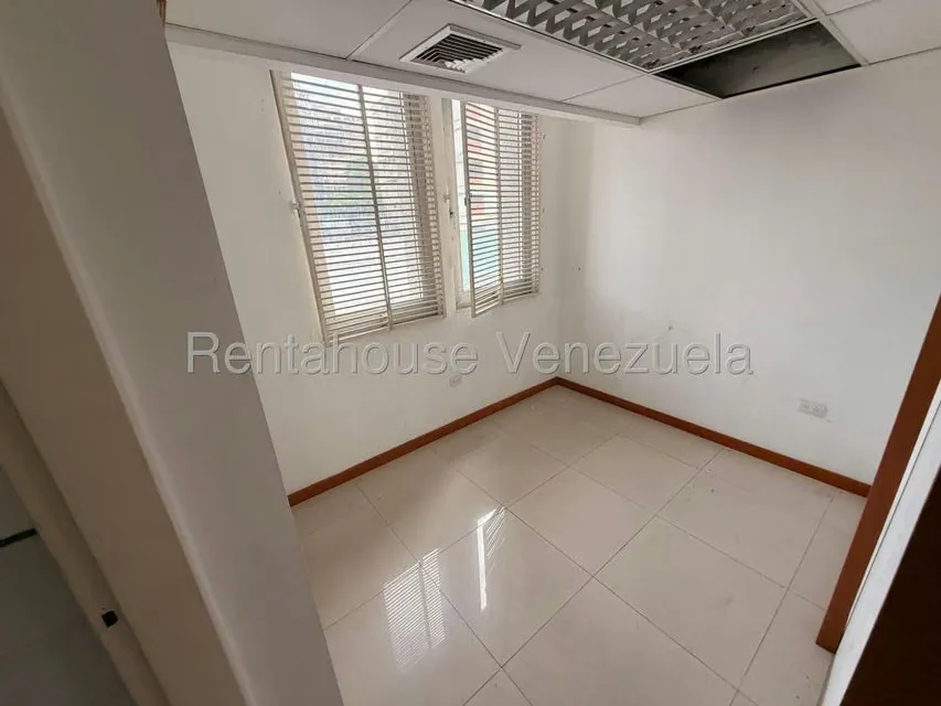 Local Comercial en Venta en Bello Monte, Distrito Metropolitano - 46