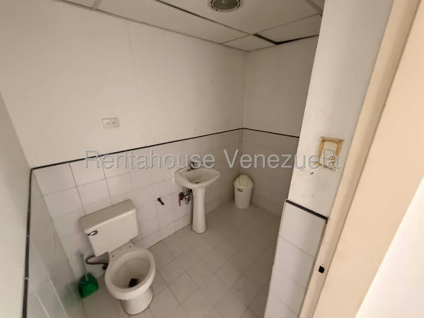 Local Comercial en Venta en Bello Monte, Distrito Metropolitano - 57