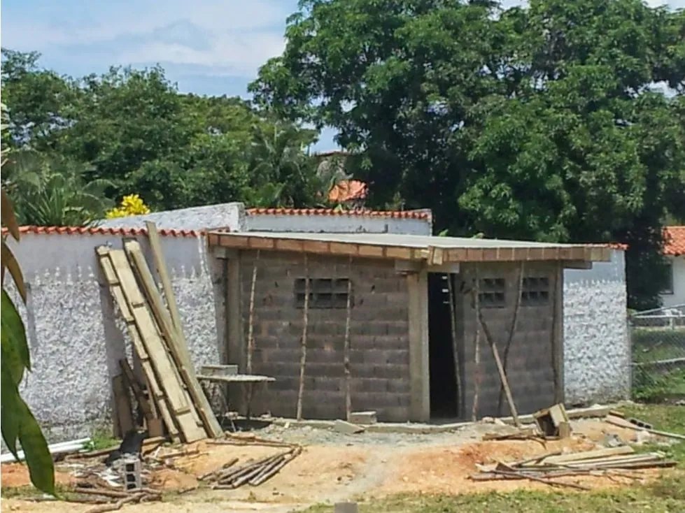 TERRENO Y CASA EN CONSTRUCCION LAS MERCEDES PAPARO 800 M2 TERRENO - 45