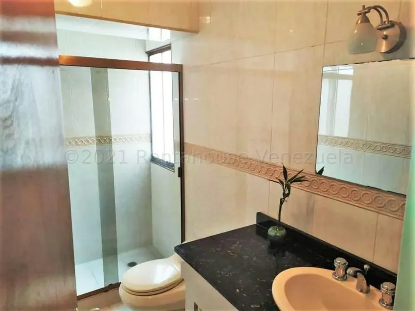 Apartamento (1 Nivel) en Venta en La Urbina, Distrito Metropolitano - 13