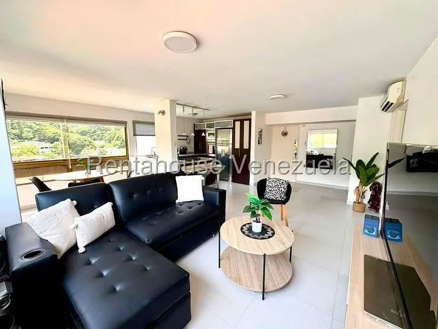 Apartamento (1 Nivel) en Alquiler en Colinas de Bello Monte, Distrito Metropolitano
