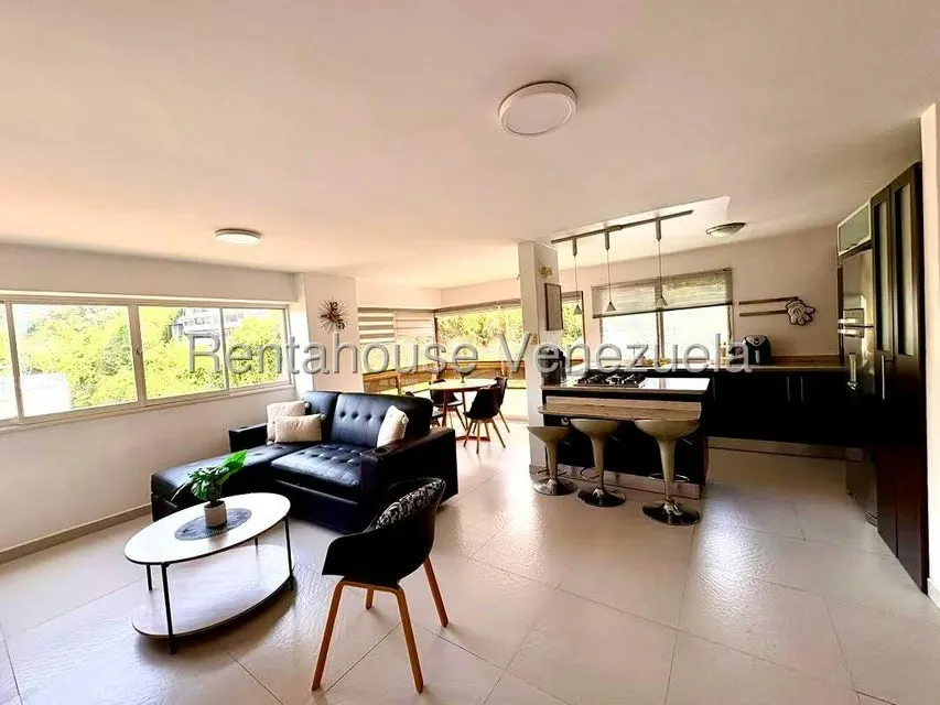 Apartamento (1 Nivel) en Alquiler en Colinas de Bello Monte, Distrito Metropolitano - 5