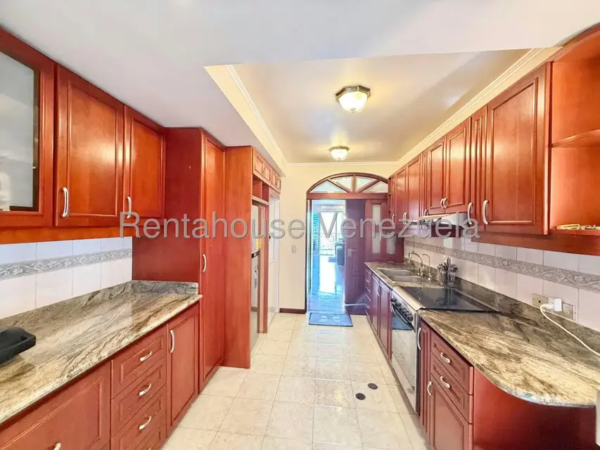 Apartamento (Duplex) en Venta en Lomas de La Lagunita, Distrito Metropolitano - 26