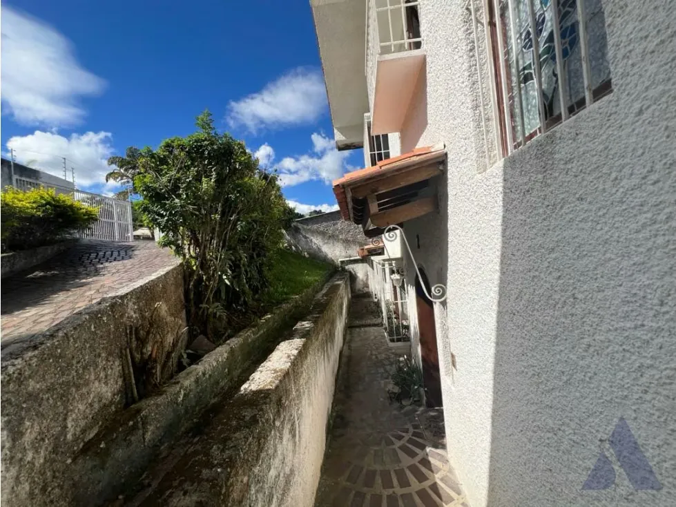 Vendo casa 700m2 La Lagunita 5564 - 9