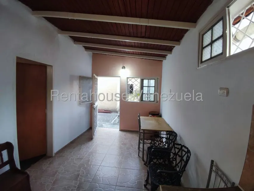Townhouse (Duplex) en Venta en Barbula, Carabobo - 37
