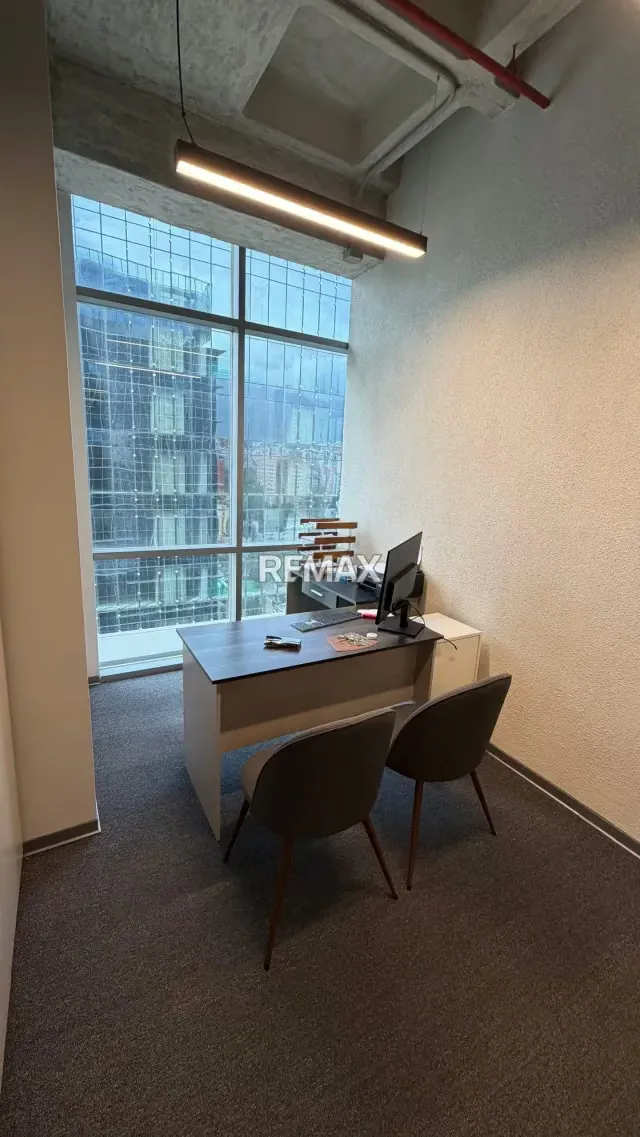 Oficina en alquiler Las Mercedes 92 M2 - 11