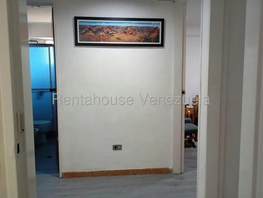 Apartamento (1 Nivel) en Alquiler en La Urbina, Distrito Metropolitano - 17