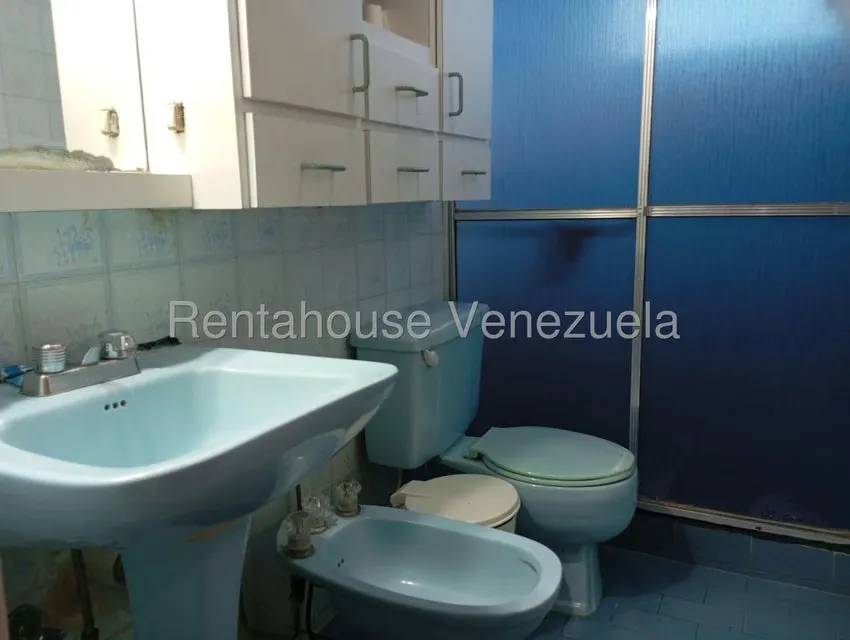 Apartamento (1 Nivel) en Alquiler en La Urbina, Distrito Metropolitano - 20