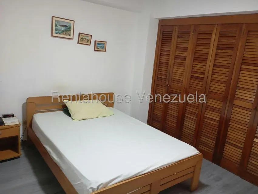 Apartamento (1 Nivel) en Alquiler en La Urbina, Distrito Metropolitano - 23