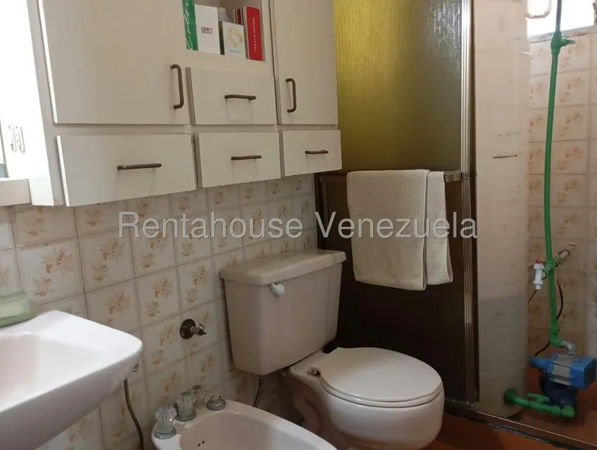 Apartamento (1 Nivel) en Alquiler en La Urbina, Distrito Metropolitano - 24