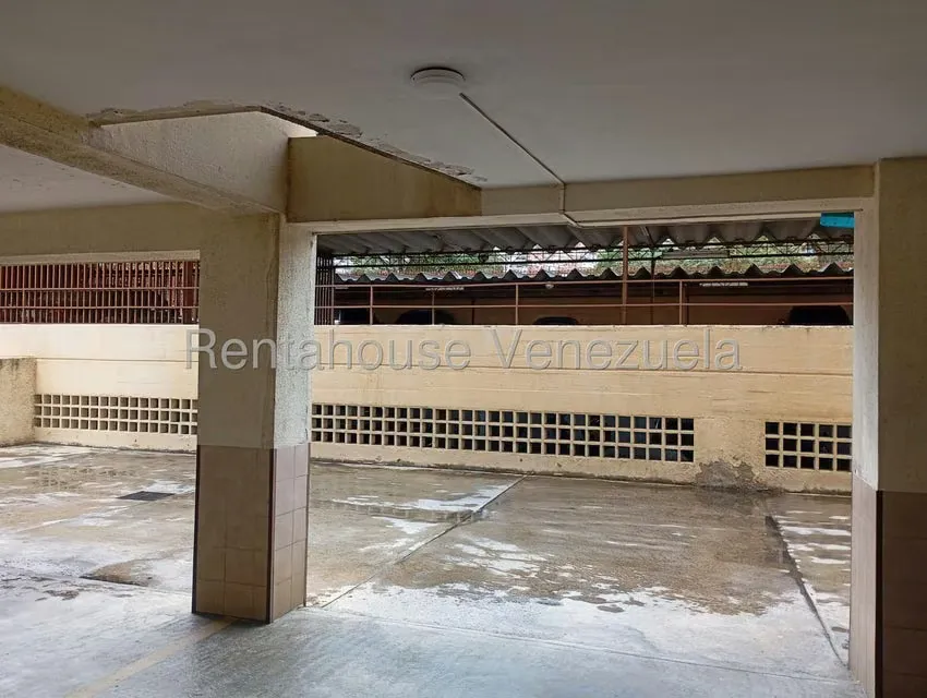 Apartamento (1 Nivel) en Alquiler en La Urbina, Distrito Metropolitano - 30