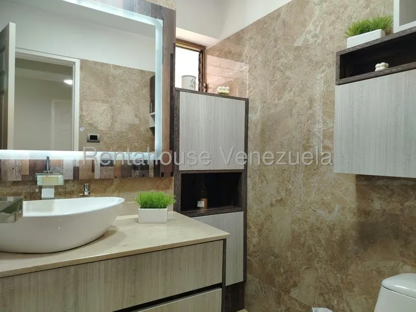Apartamento (1 Nivel) en Venta en Terrazas del Avila, Distrito Metropolitano - 12