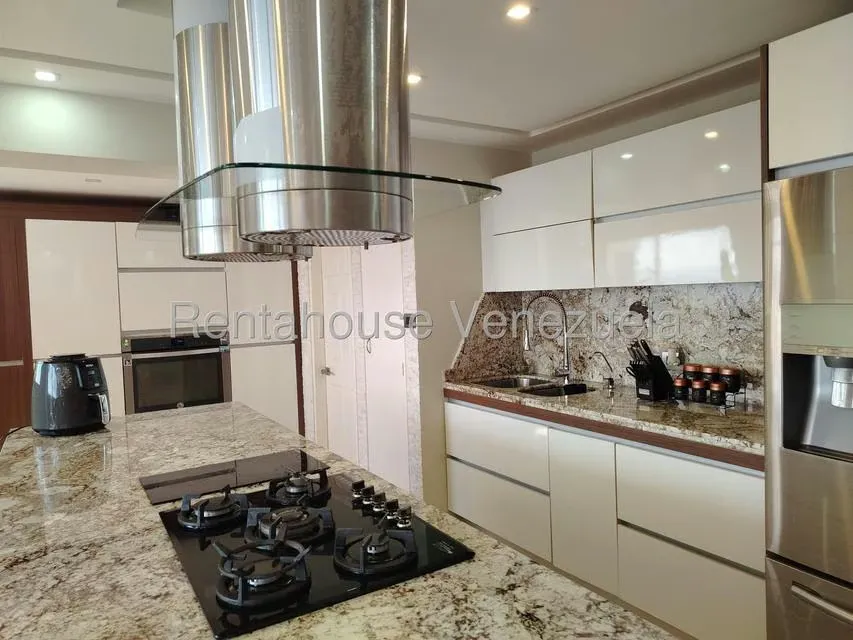 Apartamento (1 Nivel) en Venta en Terrazas del Avila, Distrito Metropolitano - 4