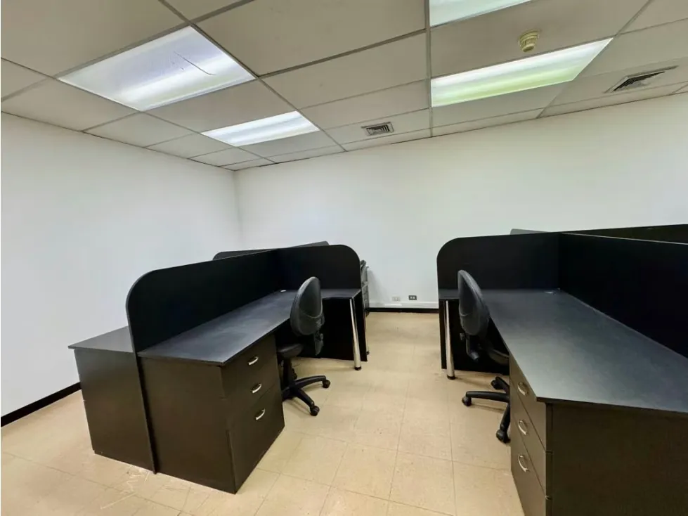 Se alquila oficina 200m2 BoleitaSur - 5