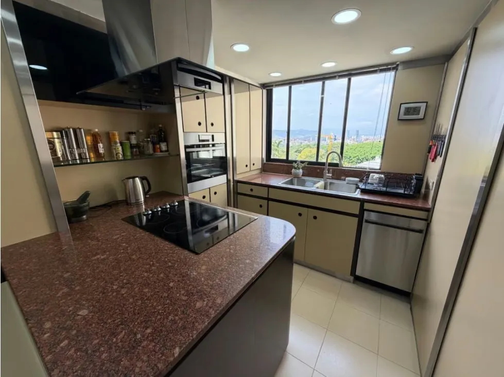 Ofrezco en ALQUILER apartamento en LA CASTELLANA - 5