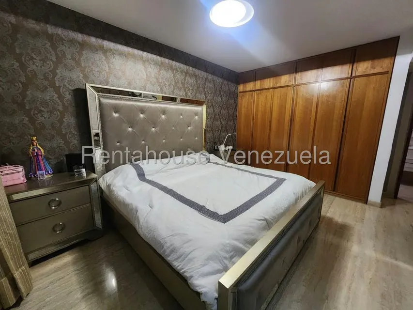 Apartamento (1 Nivel) en Alquiler en Campo Alegre, Distrito Metropolitano - 10