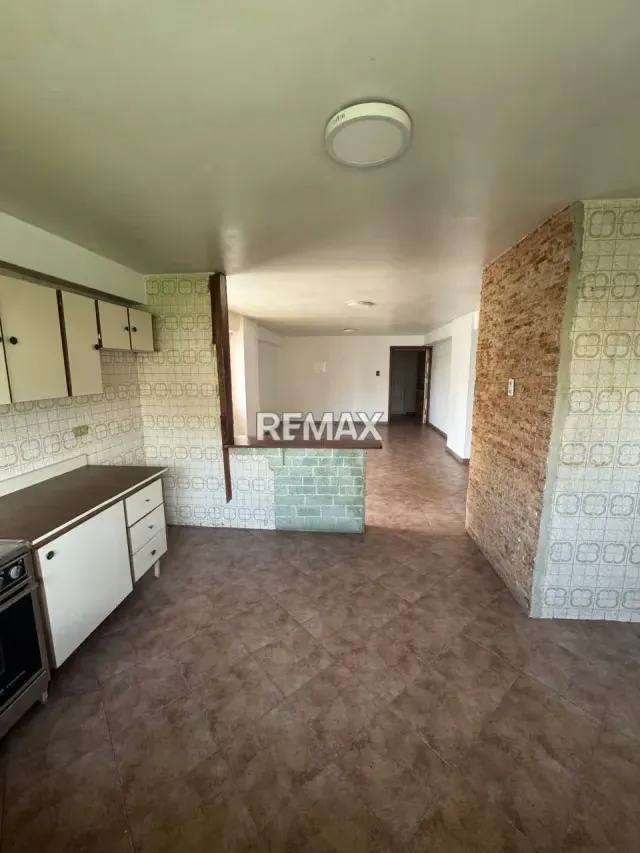 Apartamento con hermosa vista en venta en Trigaleña Baja, Valencia, Carabobo, Res. Bella Vista I - 11