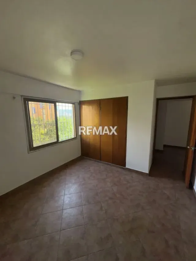 Apartamento con hermosa vista en venta en Trigaleña Baja, Valencia, Carabobo, Res. Bella Vista I - 16