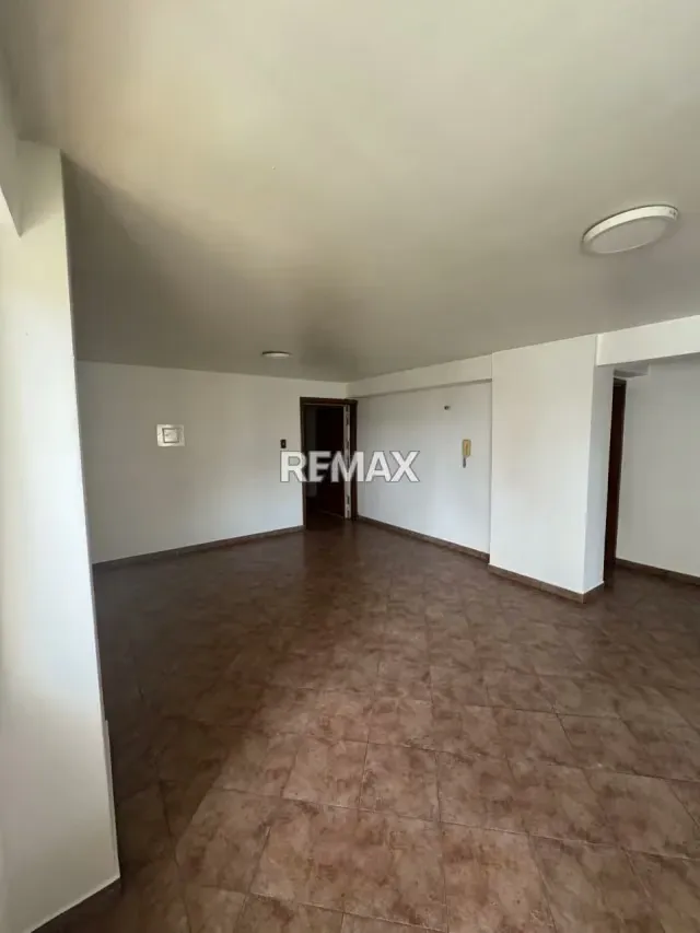 Apartamento con hermosa vista en venta en Trigaleña Baja, Valencia, Carabobo, Res. Bella Vista I - 6
