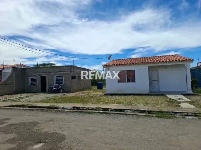 CASA VENTA LAS ORQUIDEAS VIA CUJI - 2