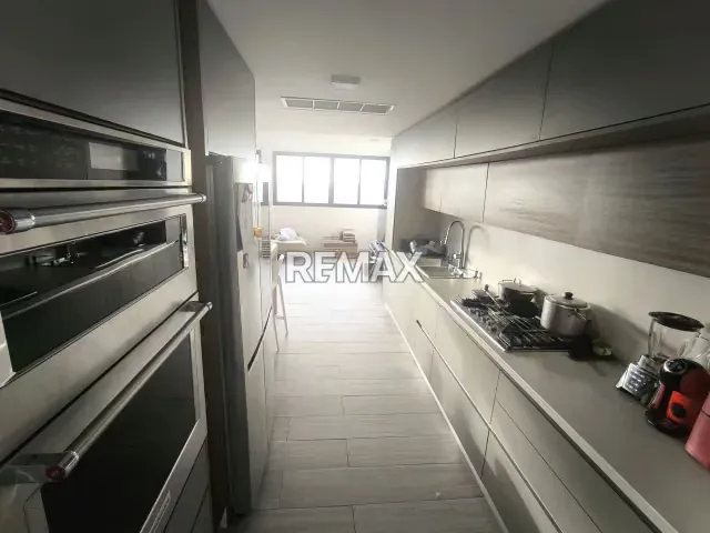 Colinas de La Tahona VENDO PH 166m2 + 90m2 de terraza - 12