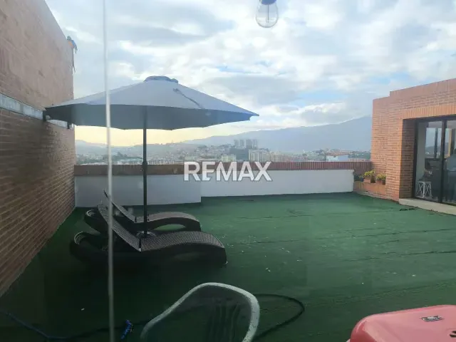 Colinas de La Tahona VENDO PH 166m2 + 90m2 de terraza - 16