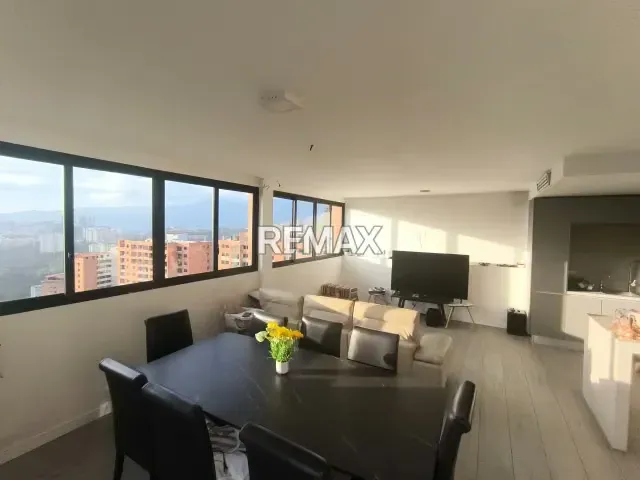 Colinas de La Tahona VENDO PH 166m2 + 90m2 de terraza - 9