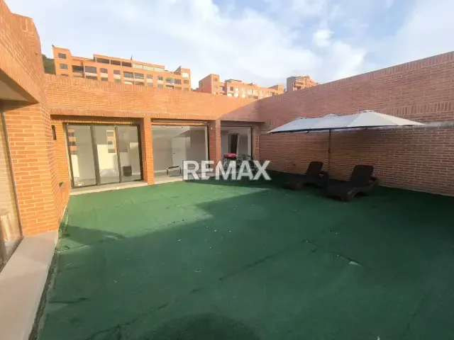 Colinas de La Tahona VENDO PH 166m2 + 90m2 de terraza - 10