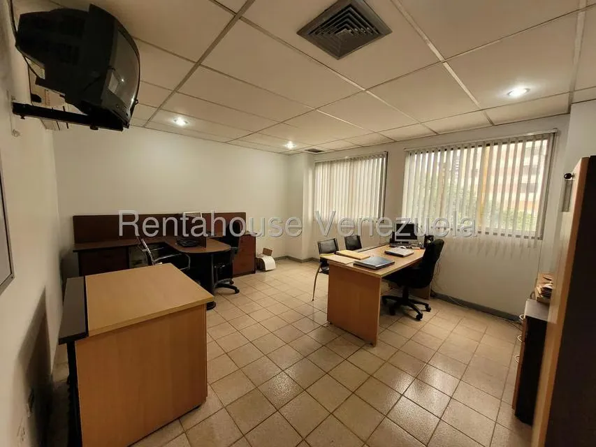 Local Comercial en Venta en Parroquia La Candelaria, Distrito Metropolitano - 13