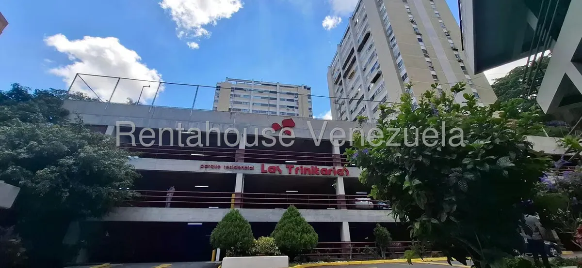 Apartamento (1 Nivel) en Alquiler en Santa Fe Norte, Distrito Metropolitano