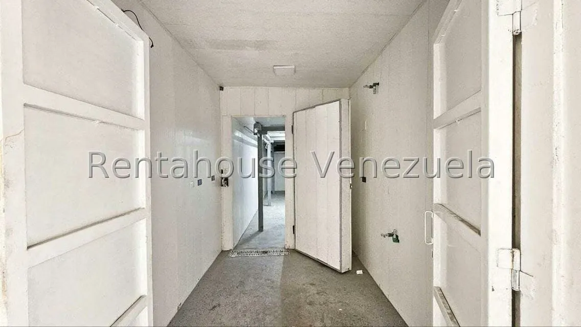 Edificio en Venta en La Florida, Distrito Metropolitano - 12