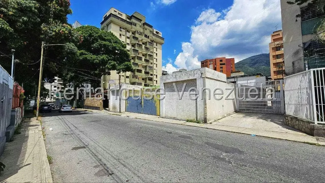 Edificio en Venta en La Florida, Distrito Metropolitano - 24