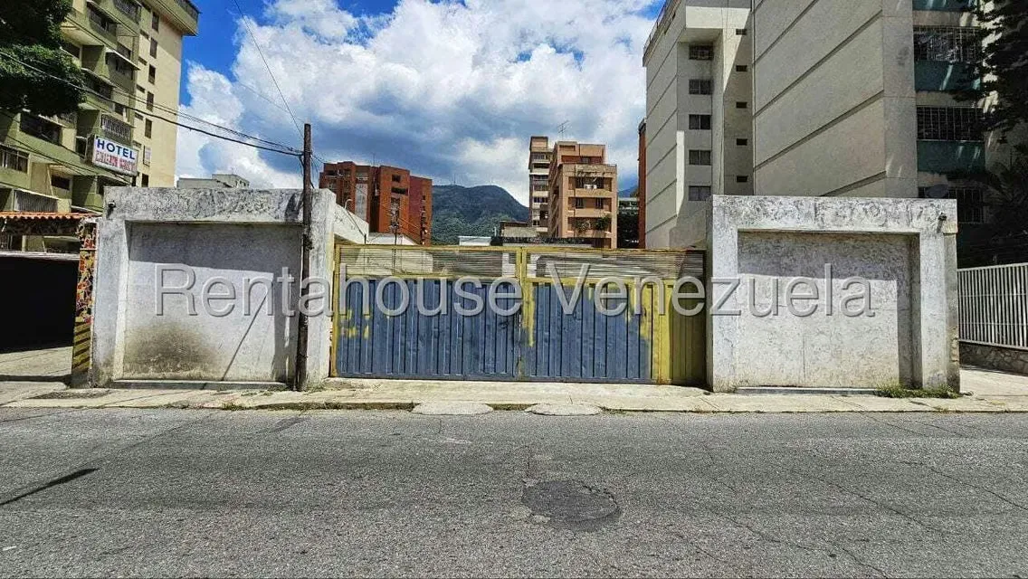Edificio en Venta en La Florida, Distrito Metropolitano - 28