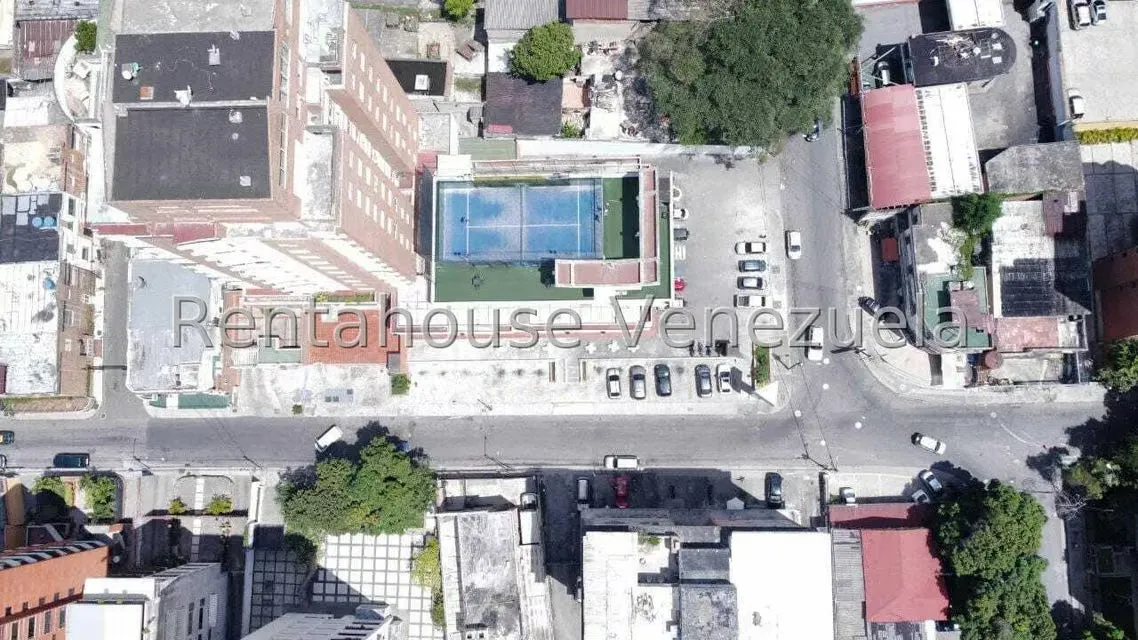 Edificio en Venta en La Florida, Distrito Metropolitano - 40
