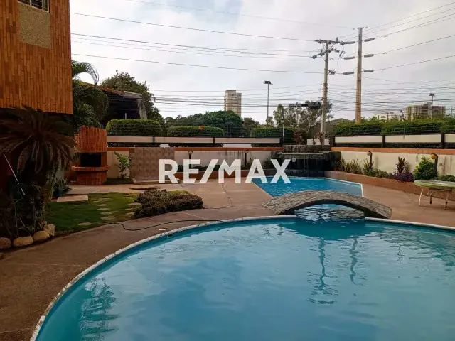 Apartamento en Alquiler Edificio Aquamar. Tierra Negra - 3