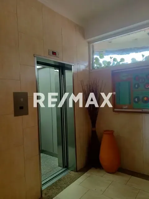 Apartamento en Alquiler Edificio Aquamar. Tierra Negra - 10