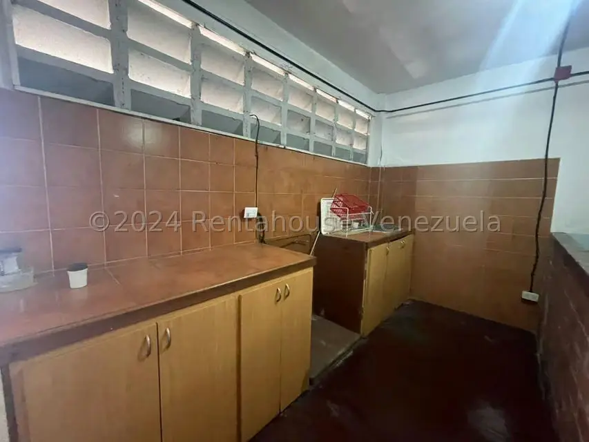Comercial (Edificio) en Venta en Guatire, Miranda - 14