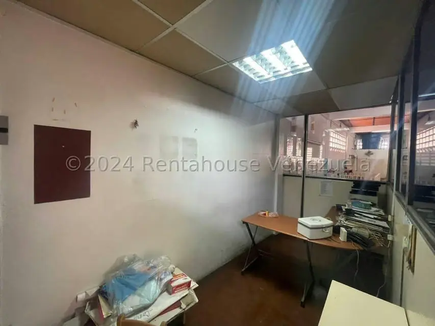 Comercial (Edificio) en Venta en Guatire, Miranda - 3