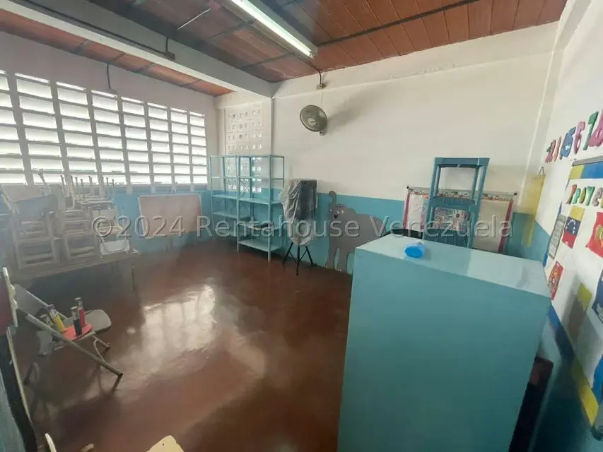 Comercial (Edificio) en Venta en Guatire, Miranda - 10