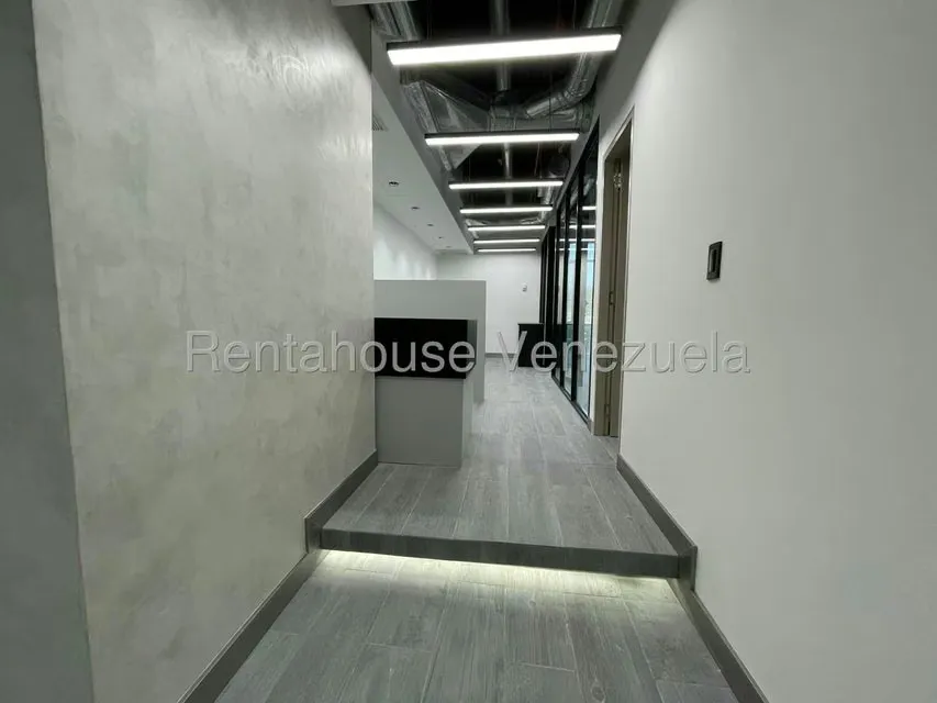 Oficina en Alquiler en Las Mercedes, Distrito Metropolitano - 2